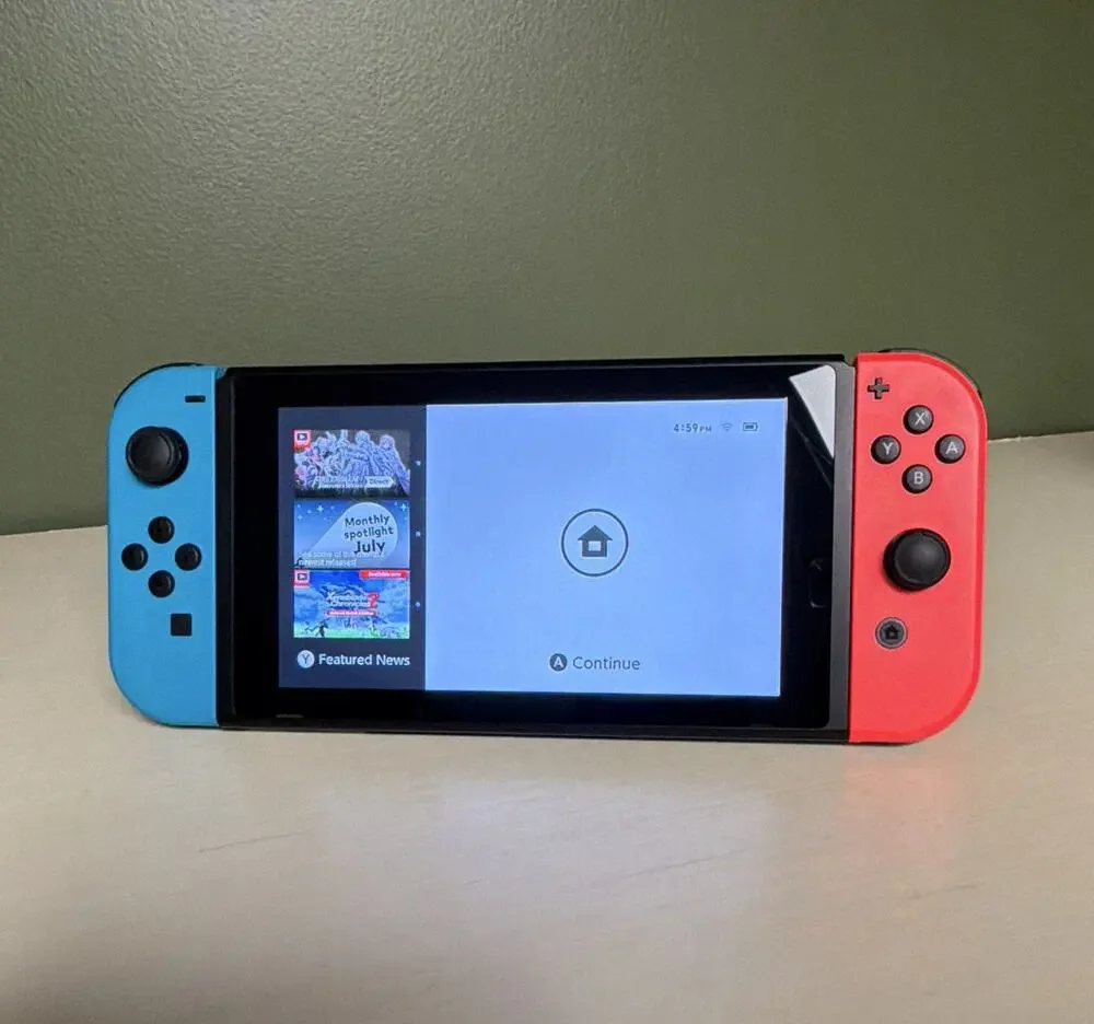 Nintendo Switch V2 w/ Joy-Cons Minecraft Game & Case Tested No Dock Charger